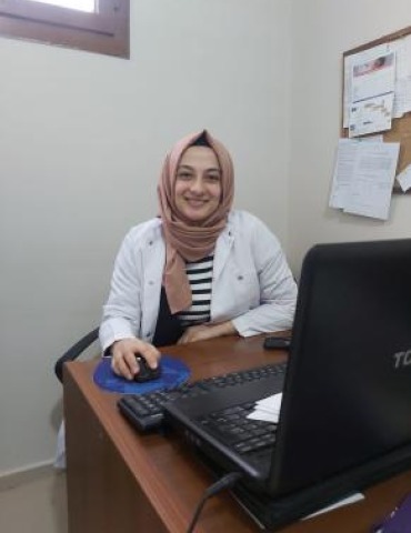 Hemşire Nurşen ELÇİN ÇERİ